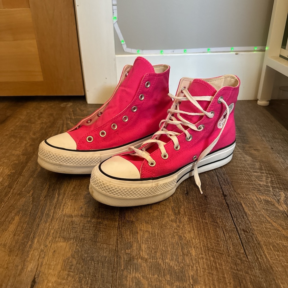 Converse Women's Pink High-Top Sneakers